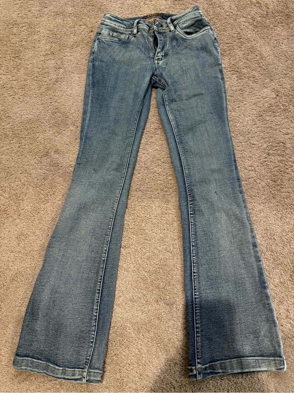 Women Crest blue jeans